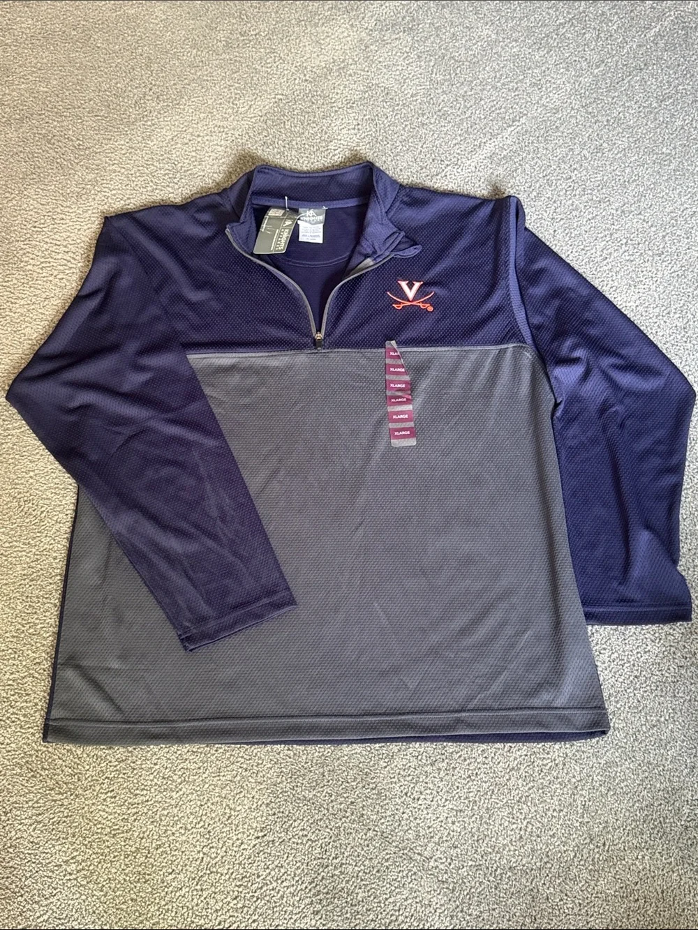 Virginia Cavaliers Navy/Gray Quarter-Zip Long Sleeve Pullover w/Logo. Size XL